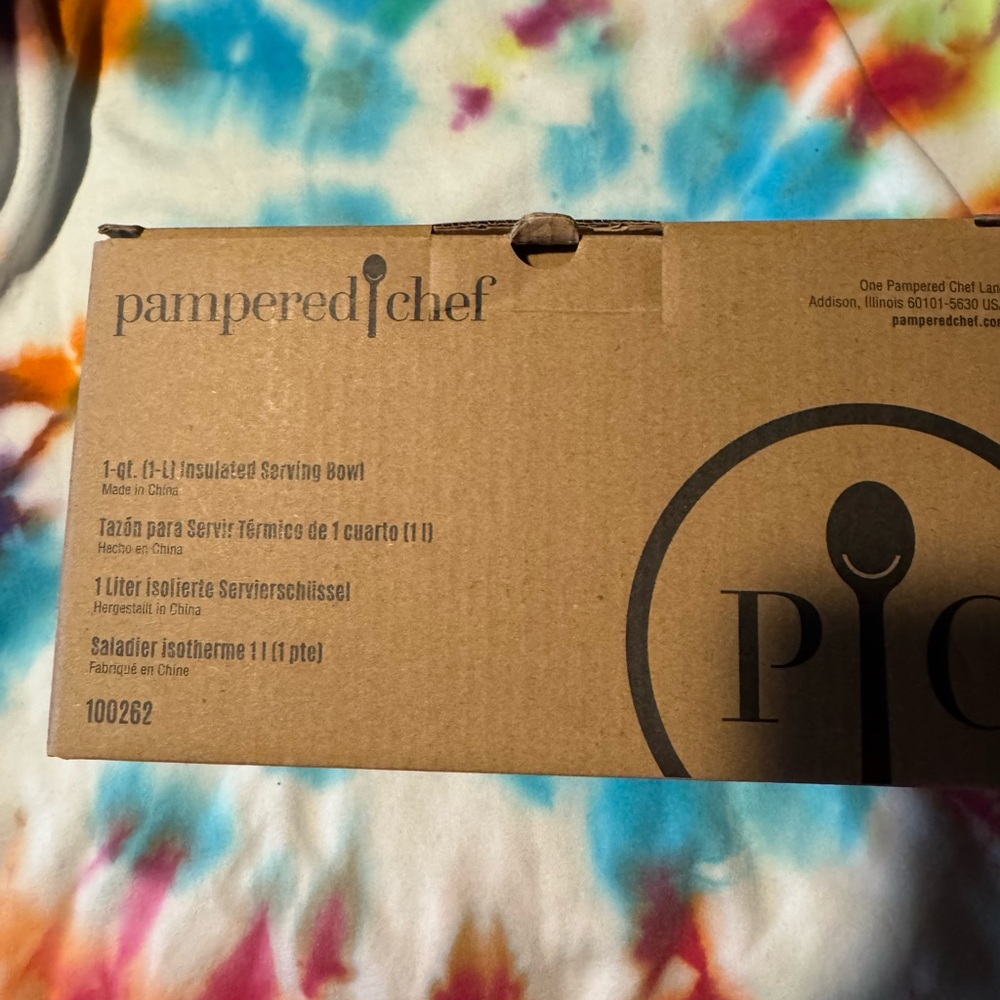 Pampered Chef 1qt insulated serving bowl